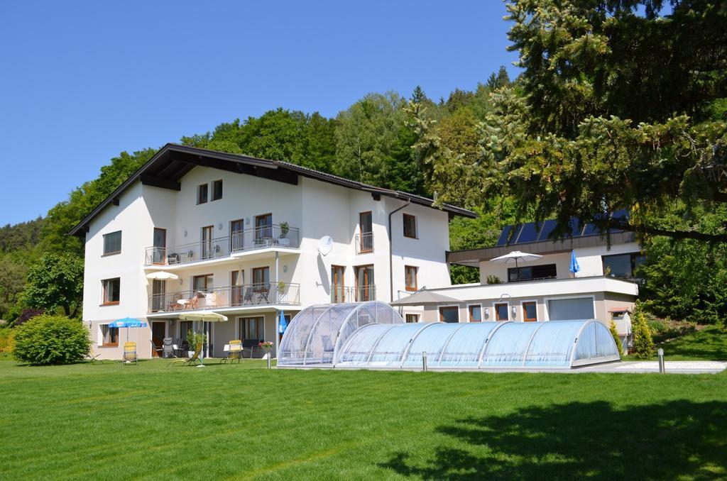 Haus Habernig Hotell Velden am Wörthersee Eksteriør bilde